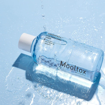 Тонер зволожувальний з гіалуроновою кислотою Medi-Peel Hyaluronic Acid Layer Mooltox Toner 300 ml